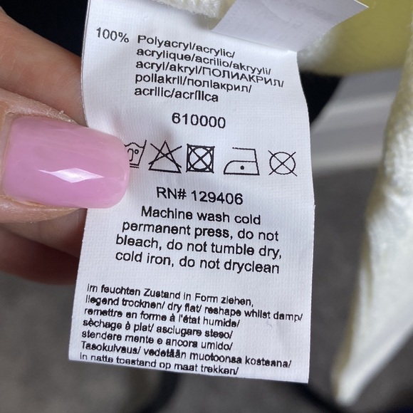 VENUS Women’s High Collar V-Neck Faux Wrap Cable Knit Cream Color Sweater sz L - Picture 8 of 9